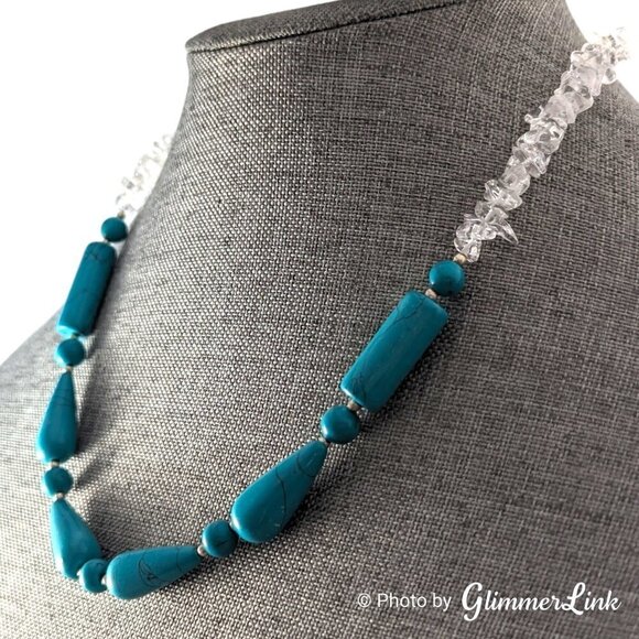 Two Tone Faux Turquoise Beads & Clear Quartz Chips Silver Tone Necklace - Picture 4 of 8